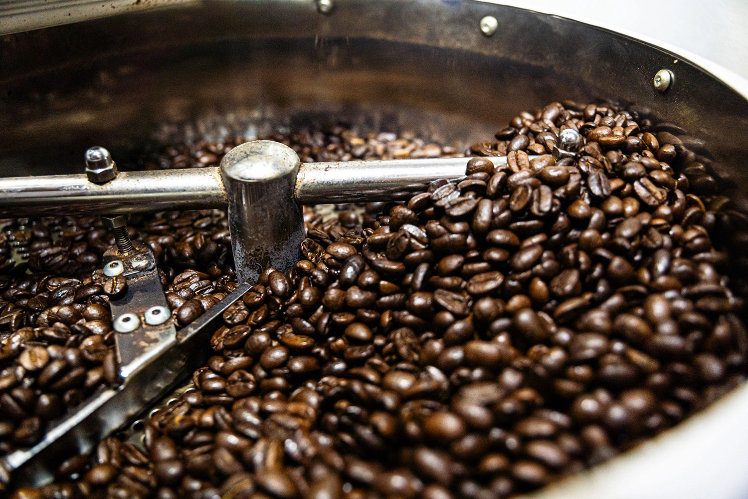 Zrnková káva z vlastní pražírny